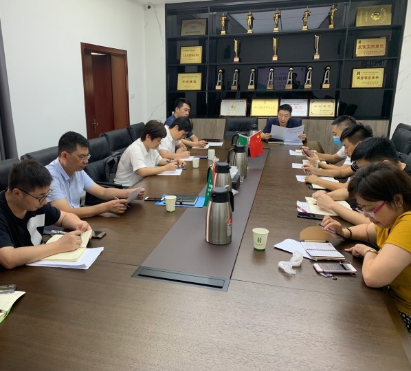 解放思想擺脫束縛  凝聚共識匯聚力量 ——公司黨委委員、總工程師李宇舟參加直屬項(xiàng)目第五、第六黨支部思想解放大討論